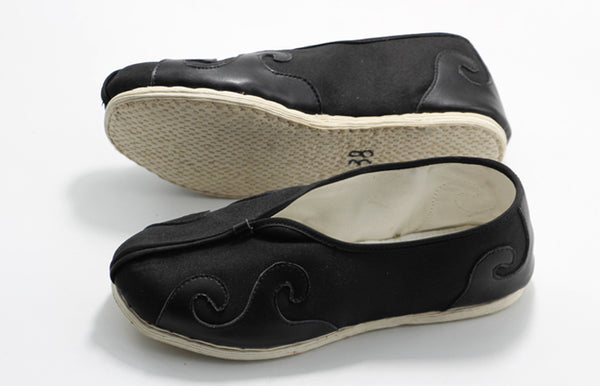 Taoist Old Craftmanship Thousand Layer Bottom Non-Slip Canvas Tai Chi Shoes Black